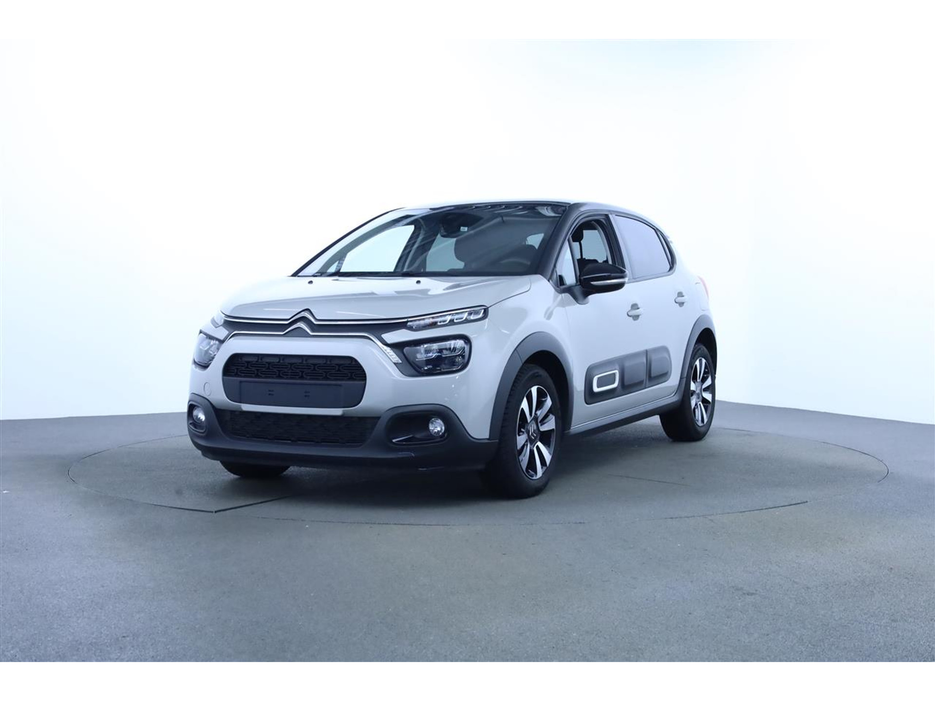 Citroën C3 1.2 PureTech Shine Led Climate Cruise PDC 53117170-0.jpg | Dealer Car Trade B.V.