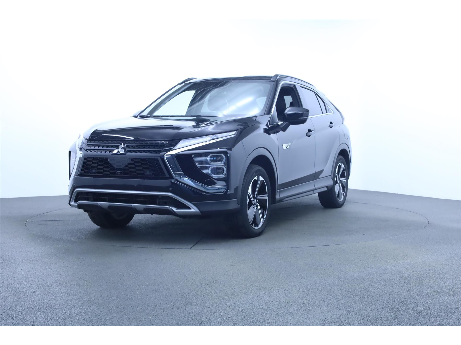Mitsubishi Eclipse Cross 2.4 PHEV Intense+ LED AppConnect Camera ACC Trekhaak 47843253-0.jpg | Dealer Car Trade B.V.